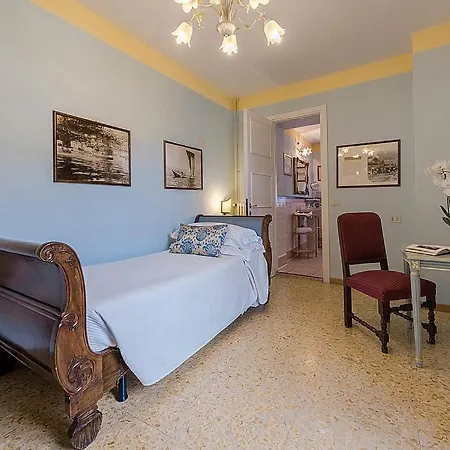 Calozzo Sleeps 12 Pool Air Con Wifi