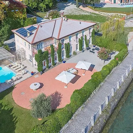 Calozzo Sleeps 12 Pool Air Con Wifi فيلة Carlazzo